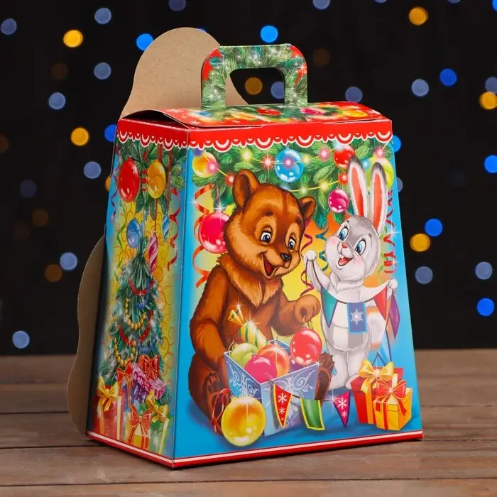 Подарочная коробка «Снеговик с подарком» 16×10×18 см Подарочная коробка «Снеговик с подарком» 16×10×18 см