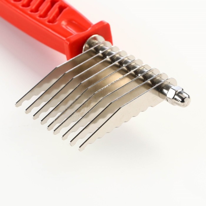 Колтунорез боковой, 9 лезвий, 6,5 х 17 см, красный Колтунорез боковой, 9 лезвий, 6,5 х 17 см, красный