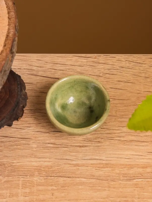 Соусник керамика, цв. зелёный, 3,5х3,5х1,5 см Соусник керамика, цв. зелёный, 3,5х3,5х1,5 см