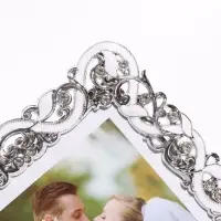 Фоторамка пластик &laquo;Союз сердец&raquo; 15&times;20 см, со стразами, белый с серебром