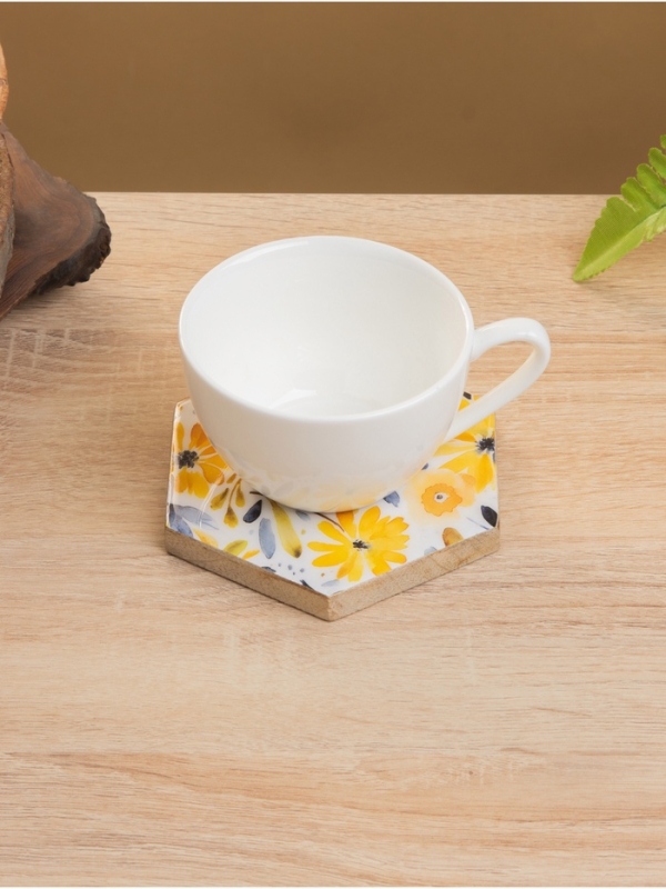 Подставка под горячее «Желтые и синие цветы», набор 4 шт., 15×13×5 см, дерево манго Подставка под горячее «Желтые и синие цветы», набор 4 шт., 15×13×5 см, дерево манго