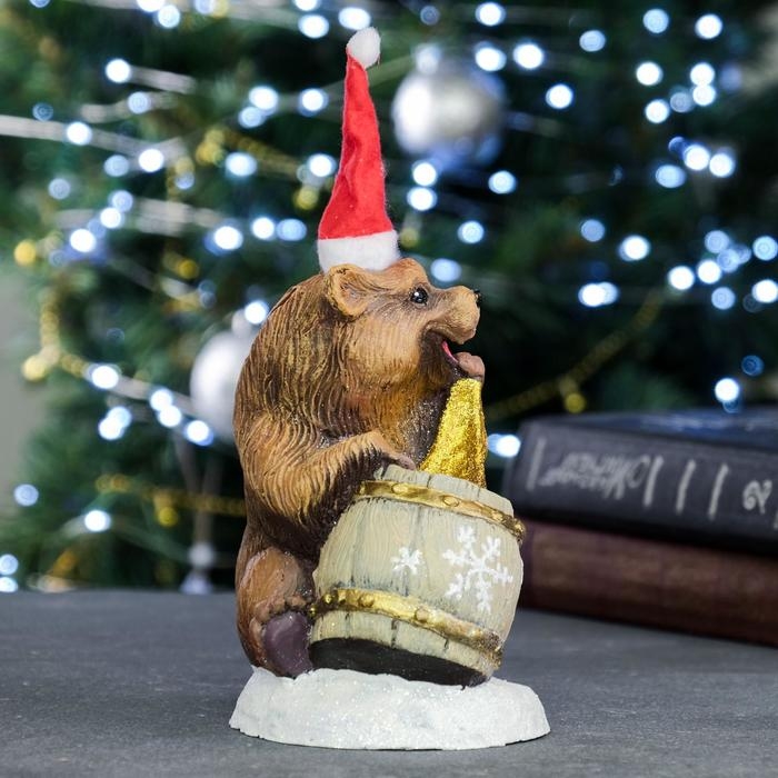 Копилка для денег «Медведь с бочонком новогодний», 12×8×14 см Копилка для денег «Медведь с бочонком новогодний», 12×8×14 см