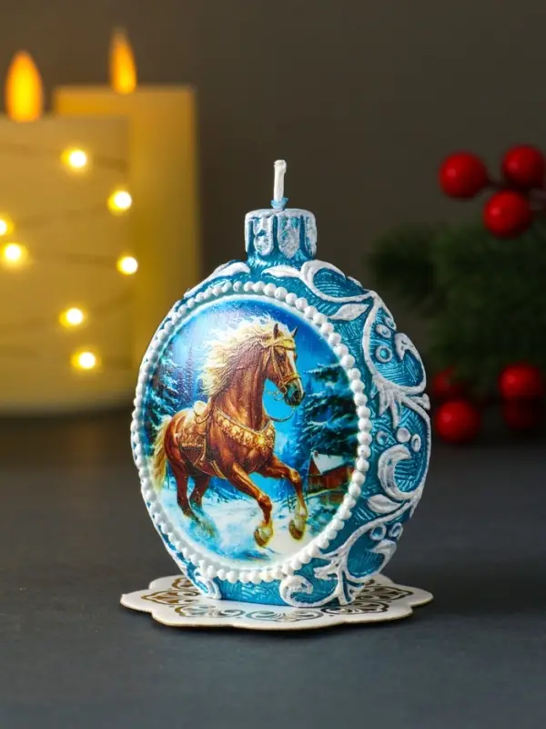 Свеча новогодняя "Конь-скакун" синий 7,2х3,8х8,5 см