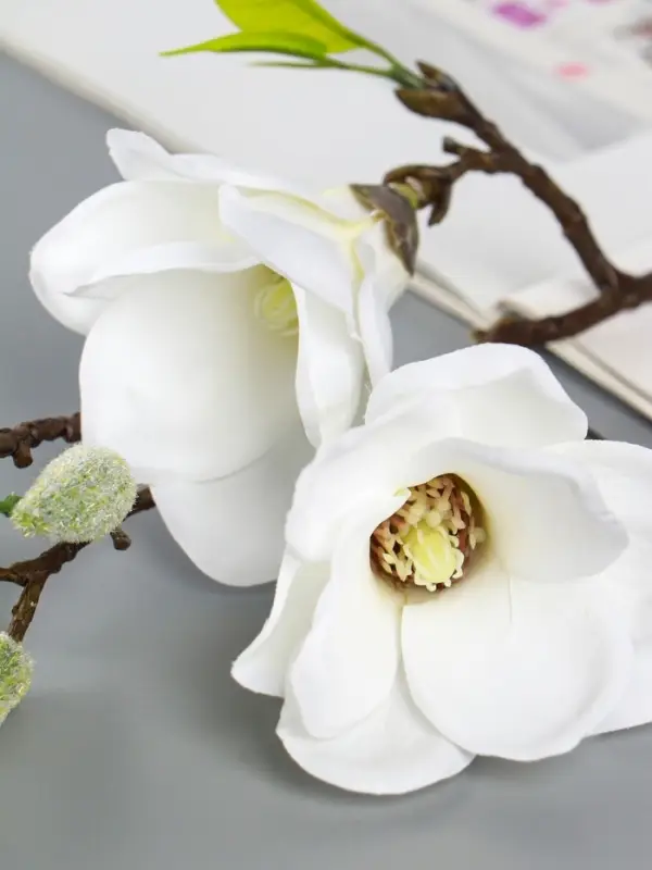 Цветы искусственные «Магнолия галант», 56×11 см, белые Цветы искусственные «Магнолия галант», 56×11 см, белые