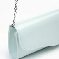 Сумка-клатч женская вечерняя на магните, на длинной цепочке, лаковая, однотонная, чёрная