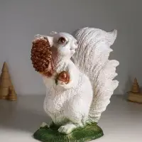 Фигура "Белка с шишкой" с глиттером, 26х28 см, Фигура "Белка с шишкой" с глиттером, 26х28 см,