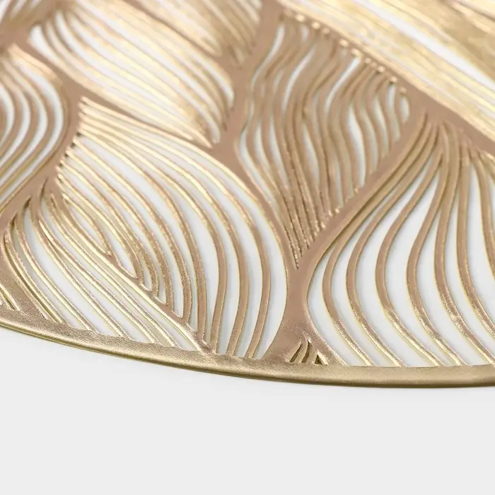Салфетка сервировочная на стол Доляна «Волны», d=38 см, цвет золотой