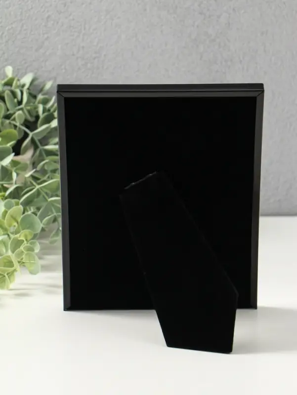 Фоторамка металл на 1 фото 15х20 см Фоторамка металл на 1 фото 15х20 см "Классик" чёрная 1,5х15,8х20,8 см