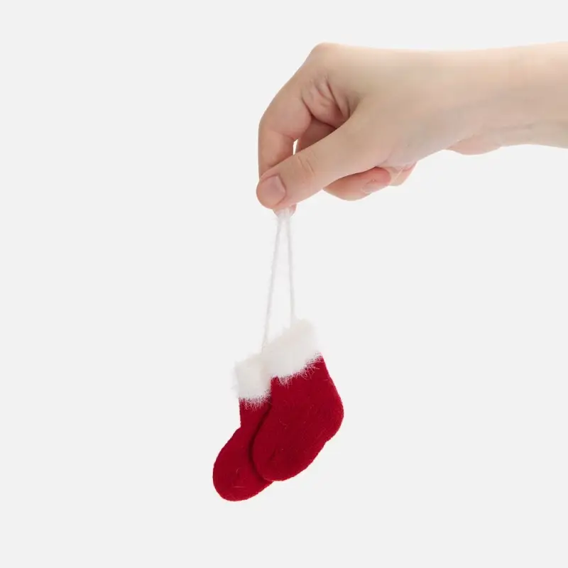 Подвеска на елку «Вьюшка», носочки, красная Подвеска на елку «Вьюшка», носочки, красная