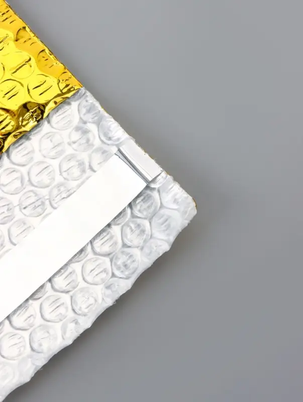 Пакет из ВПП c клапаном и клеевым слоем, золотой 11×16 + 5 см Пакет из ВПП c клапаном и клеевым слоем, золотой 11×16 + 5 см