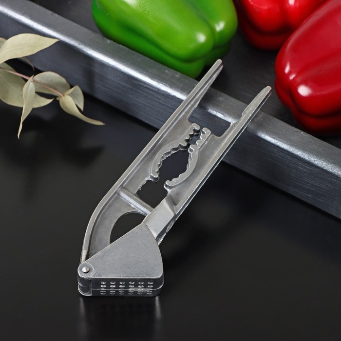 Пресс для чеснока Доляна, орехокол 2 в 1, алюминиевый Пресс для чеснока Доляна, орехокол 2 в 1, алюминиевый