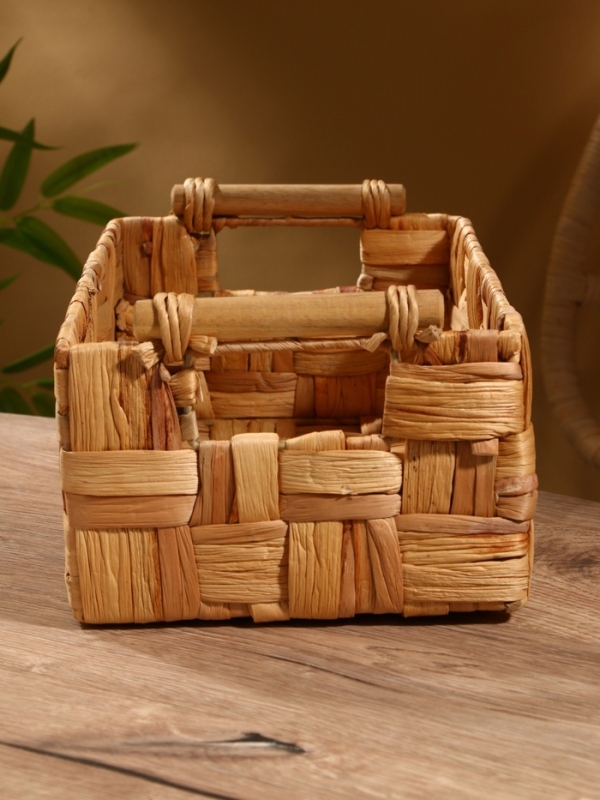 Корзина плетеная 35х20х15 см, водный гиацинт Корзина плетеная 35х20х15 см, водный гиацинт