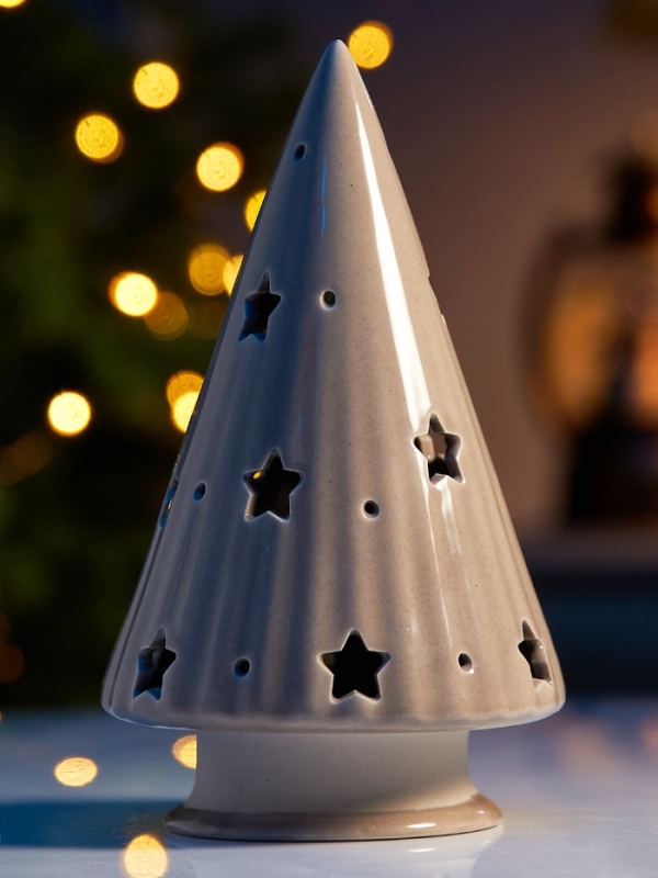 Светодиодная фигура Светодиодная фигура "Елочка бежевая" 16.7х9.7х9.7, 1 LED, LR44x3(в компл.), Т/БЕЛЫЙ