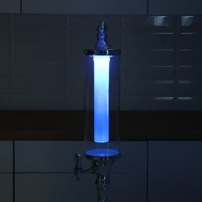 Башня пивная &laquo;Петронас&raquo;, 3 л, колба для льда, с подсветкой, 2 батарейки AG3, пластик, металлик