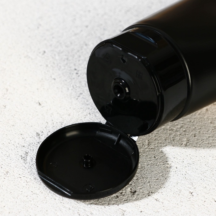 Гель для бритья «Для больших мальчиков», 110 мл, HARD LINE Гель для бритья «Для больших мальчиков», 110 мл, HARD LINE