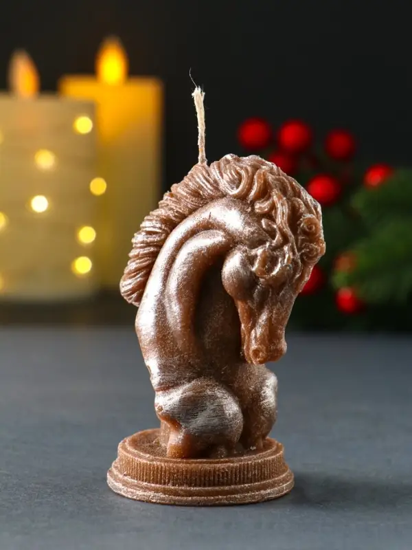 Свеча новогодняя Свеча новогодняя "Конь" 60х90 мм, ЛАК, коричневый