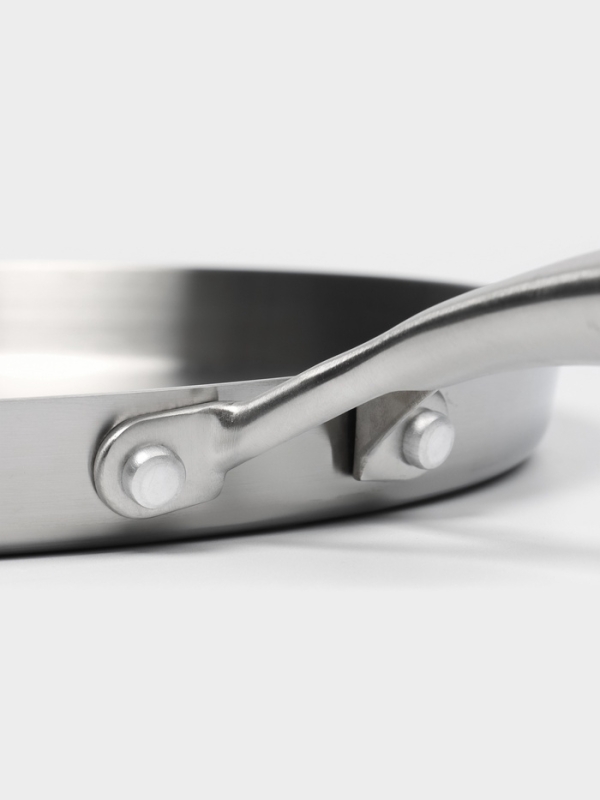 Сковорода блинная 3Ply d=28 см, h=3 см, толщина 2,2 мм, индукция Сковорода блинная 3Ply d=28 см, h=3 см, толщина 2,2 мм, индукция