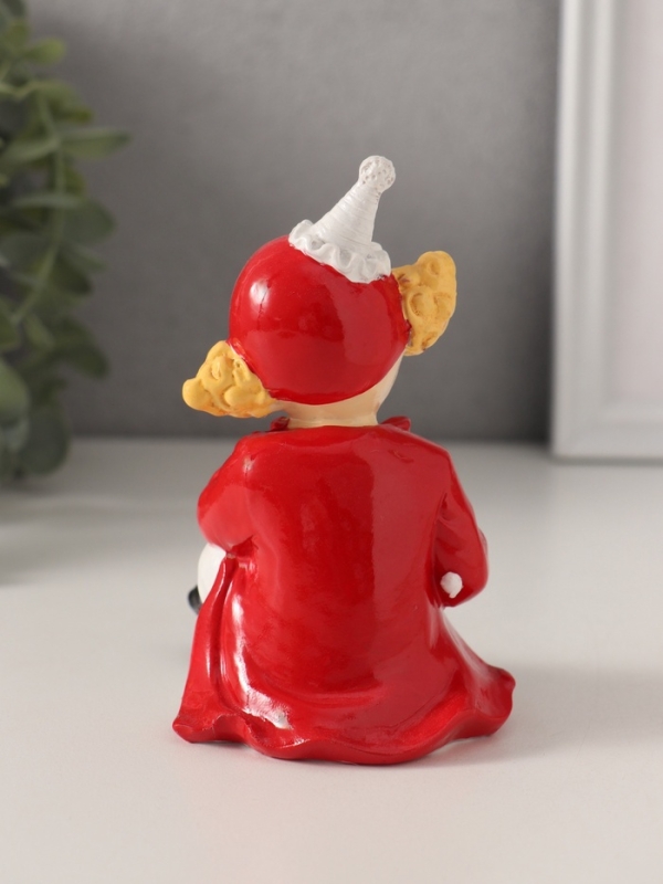 Сувенир полистоун Сувенир полистоун "Клоун застенчивый" бело-красный 9,5х7х11 см