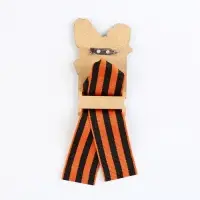 Значок с георгиевской лентой на 9 мая «Голубь», дерево, 4.3×7.2 см Значок с георгиевской лентой на 9 мая «Голубь», дерево, 4.3×7.2 см