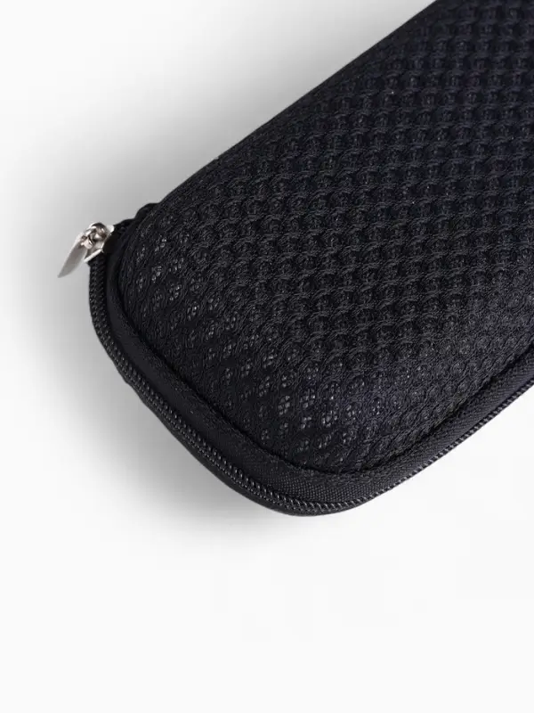 Футляр для очков на молнии, однотонный, размер 15&times;4&times;6.5 см, чёрный