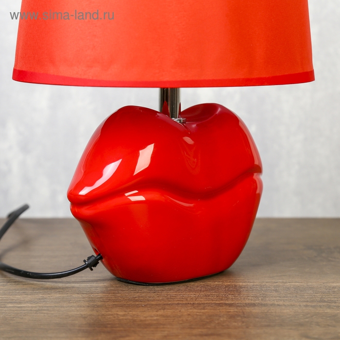 Лампа настольная  Лампа настольная "Lips" 1x25W E14 11,5x20x28.5 см