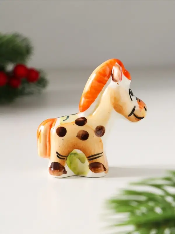 Сувенир Лошарик, 6х6х2см, гжель, цвет Сувенир Лошарик, 6х6х2см, гжель, цвет