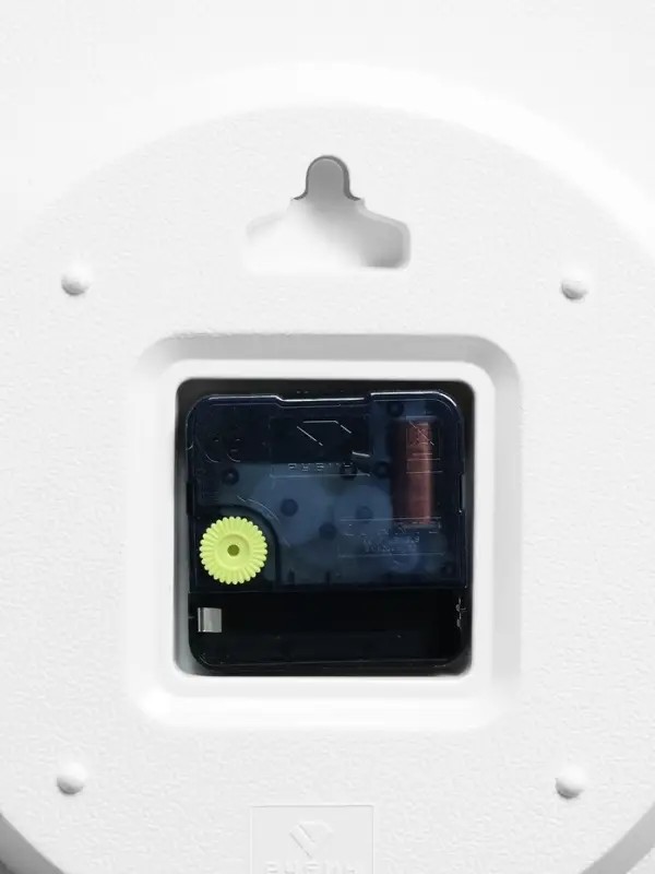 Часы настенные классические, бесшумные, плавный ход, d=28.5 см, белые, от батарейки 1&times;АА