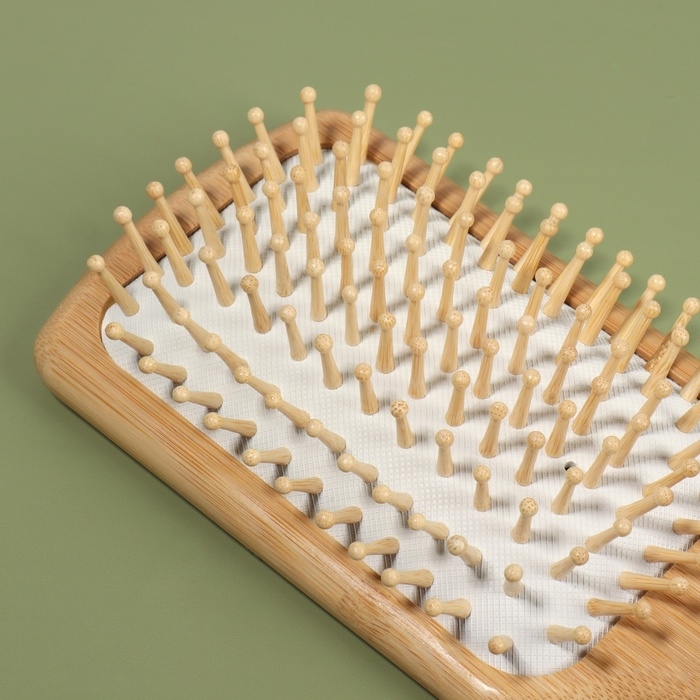 Расчёска массажная «BAMBOO», широкая, бамбуковая, 8 × 25 см, цвет «светлое дерево» Расчёска массажная «BAMBOO», широкая, бамбуковая, 8 × 25 см, цвет «светлое дерево»