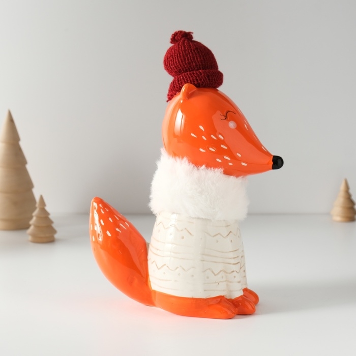 Копилка керамика  Копилка керамика "Лисёнок в сером свитере и шапке" 7,8х15,7х25 см