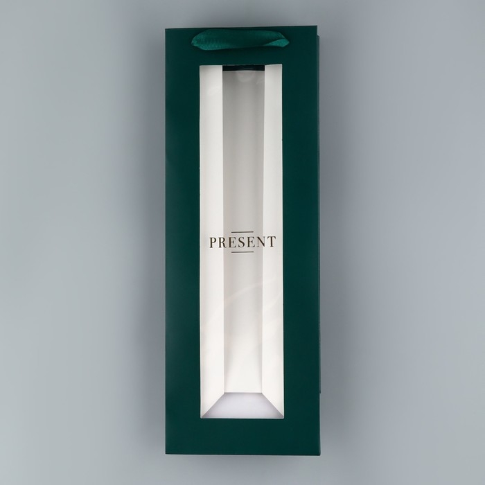 Пакет подарочный под бутылку, упаковка, «Present», 36 х 13 х 10 см Пакет подарочный под бутылку, упаковка, «Present», 36 х 13 х 10 см
