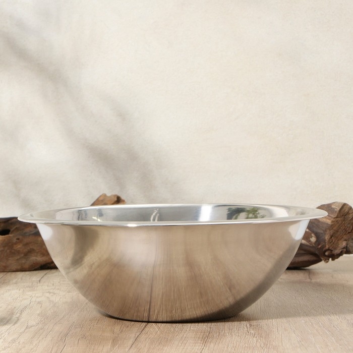 Миска из нержавеющей стали, 2,1 л, d=24 см, толщина 0,8 мм Миска из нержавеющей стали, 2,1 л, d=24 см, толщина 0,8 мм