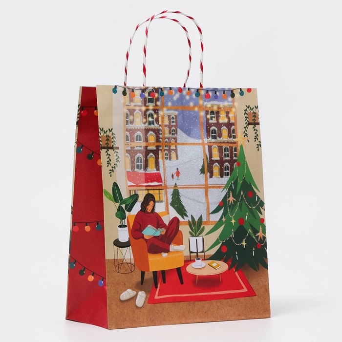 Новый год. Пакет бумажный подарочный новогодний крафт Новый год. Пакет бумажный подарочный новогодний крафт "Новогодний уют" 18 х 22,3 х 10 см.