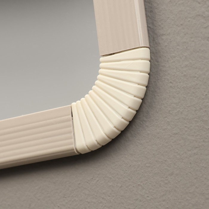 Зеркало интерьерное настенное, акрил, 35 х 45 см бежевое