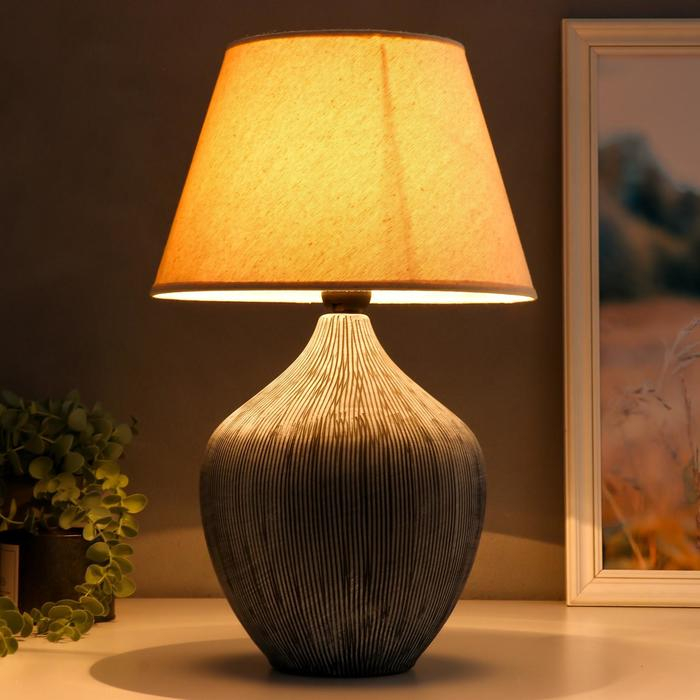 Лампа настольная 16038/1 E27 40Вт 30х30х46 см RISALUX