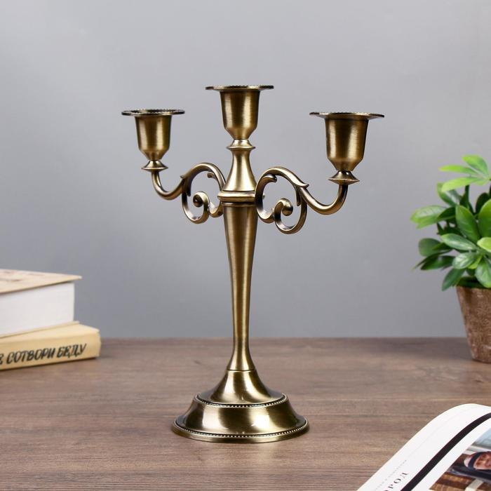 Подсвечник металл на 3 свечи  Подсвечник металл на 3 свечи "Лаконичность" цвет латуни 25,5х27х10 см