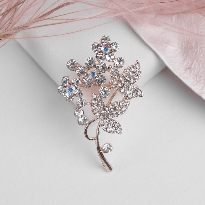 Брошь «Цветочная веточка», цвет белый в золоте Брошь «Цветочная веточка», цвет белый в золоте