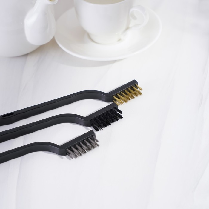 Набор щёток Доляна, 3 шт: латунная, стальная, нейлоновая Набор щёток Доляна, 3 шт: латунная, стальная, нейлоновая