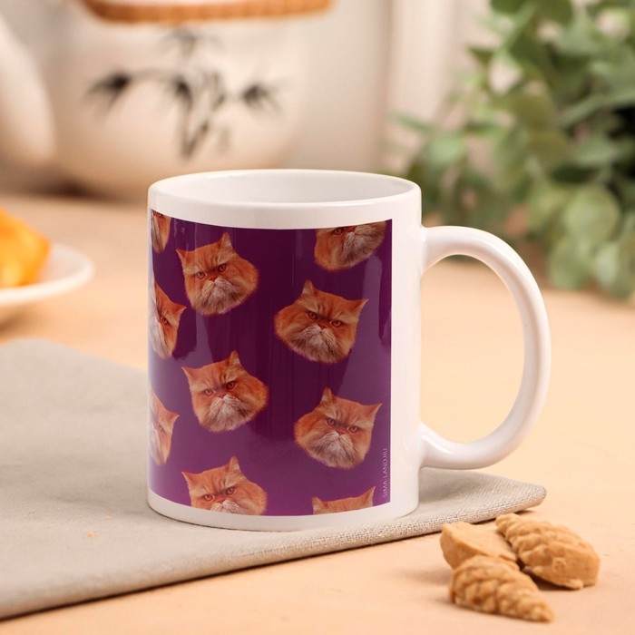 Кружка «Броситься под кофемашинку» кот 320 мл Кружка «Броситься под кофемашинку» кот 320 мл