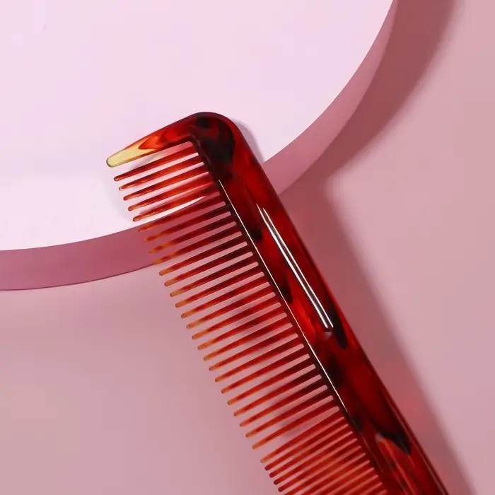 Расчёска комбинированная, 12.5×3 (±1) см, цвет «янтарный» Расчёска комбинированная, 12.5×3 (±1) см, цвет «янтарный»