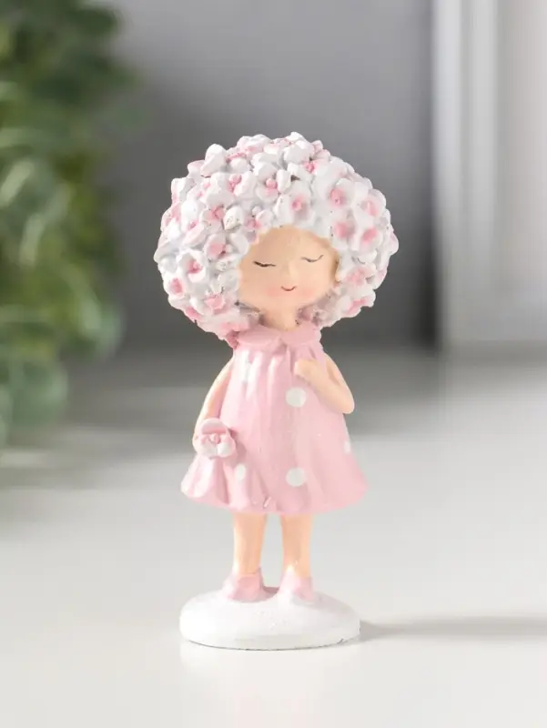 Сувенир полистоун "Малышка с цветочной шевелюрой в розовом платье" 4,5х4х9 см