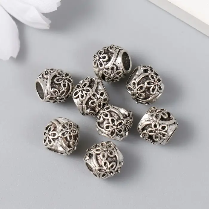 Бусина для творчества металл "С ромашками" серебро 1 см