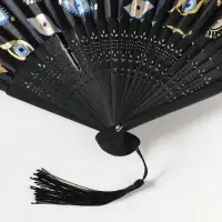 Веер складной с кисточкой &laquo;Глаза от сглаза&raquo;, чёрный с золотом, 23 см