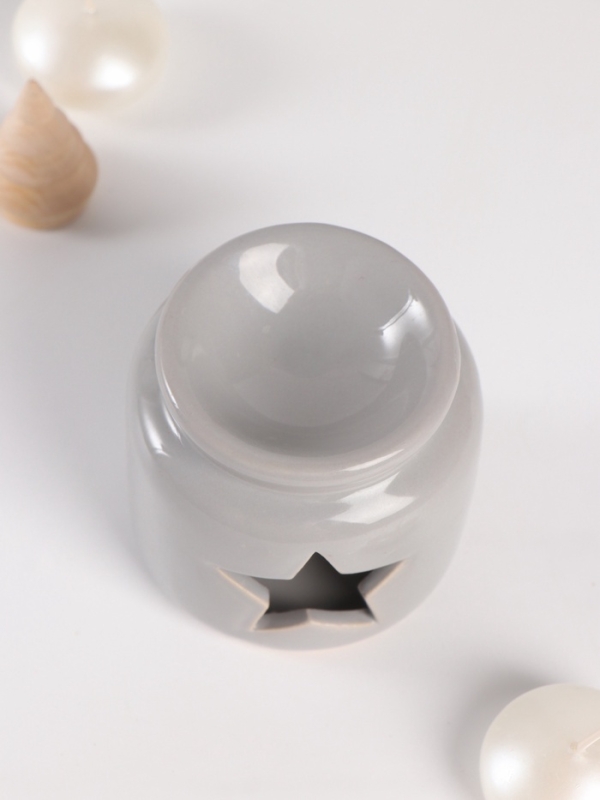 Набор: аромалампа для эфирных масел, мелтсы из воска ароматические «Звезда», серая, 7.5×7.5×8 см Набор: аромалампа для эфирных масел, мелтсы из воска ароматические «Звезда», серая, 7.5×7.5×8 см