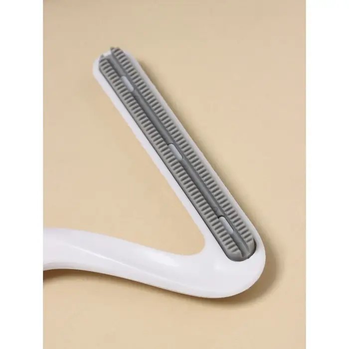 Скребок для чистки одежды, ковров, мебели Доляна, 16,5×10,8 см Скребок для чистки одежды, ковров, мебели Доляна, 16,5×10,8 см