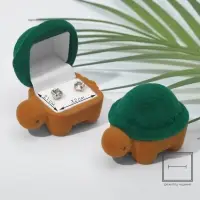 Футляр бархатный под серьги/кольцо &laquo;Черепашка&raquo;, 4.2&times;6,8, цвет зелёно-коричневый, вставка белая