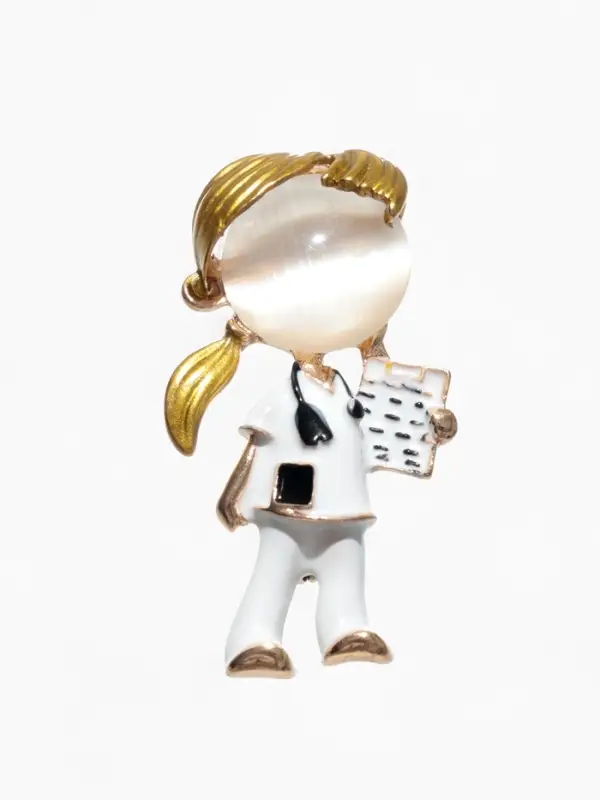 Брошь &laquo;Доктор&raquo;, девочка, цветная в золоте