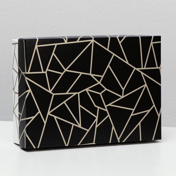 Коробка подарочная «Осколки», черно-белые, 21 х 15 х 5 см Коробка подарочная «Осколки», черно-белые, 21 х 15 х 5 см