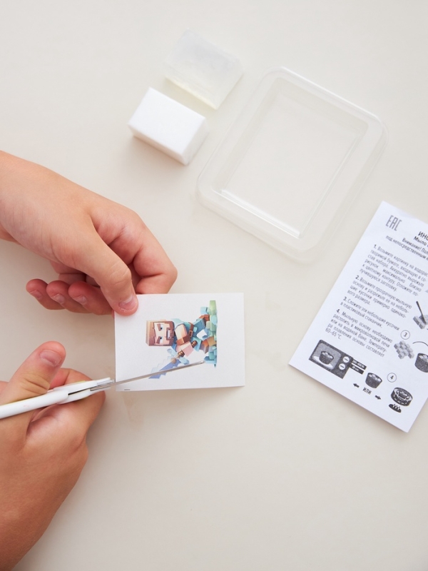 Набор для изготовления мыла. Рукодельное мыло с картинкой  Набор для изготовления мыла. Рукодельное мыло с картинкой "Мыл Крафт" Стив 05474