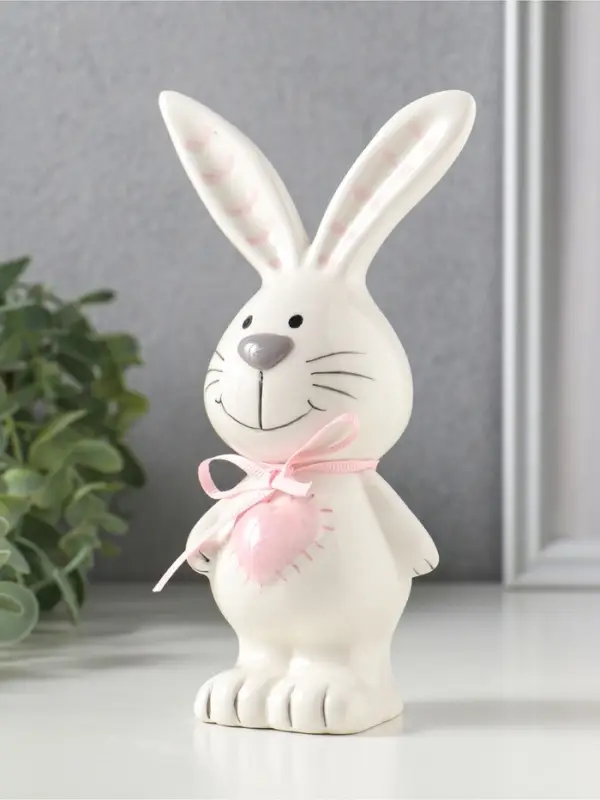 Сувенир керамика "Зайка с розовым сердечком" с кружевом 9,4х6,1х16,8 см