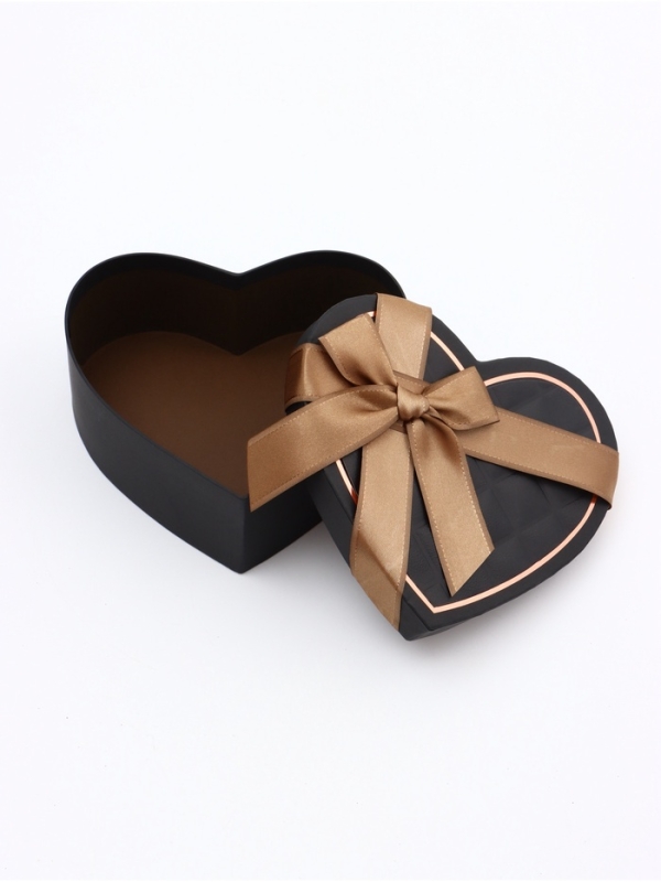 Набор коробок 3 в 1 сердца 22 х 20 х 9; 18.5 х 17 х 7.5; 1 6 х 14 х 6 см Набор коробок 3 в 1 сердца 22 х 20 х 9; 18.5 х 17 х 7.5; 1 6 х 14 х 6 см